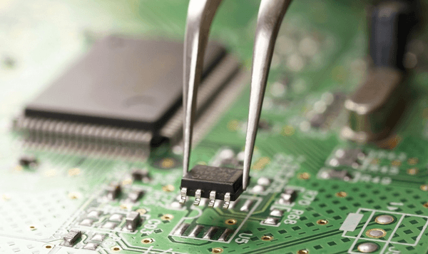 Dial M for Motherboard - Ιστορίες Υπολογιστών 09