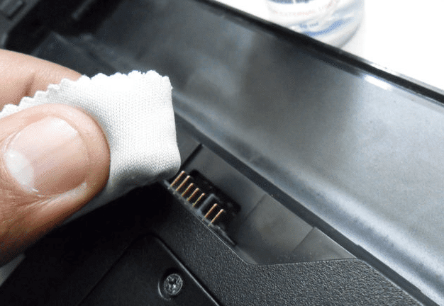 Δεν φορτίζει η μπαταρία του Laptop - Τι μπορεί να φταίει 15