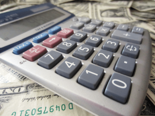 Τι Κάνει η Διαίρεση με το Μηδέν Σε Ένα Μηχανικό Κομπιουτεράκι 01