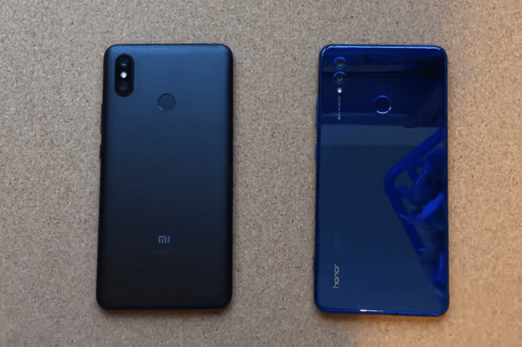 Xiaomi Mi Max 3 VS. Honor Note 10 13α